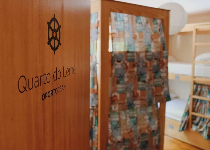 אכסניה Oportocean